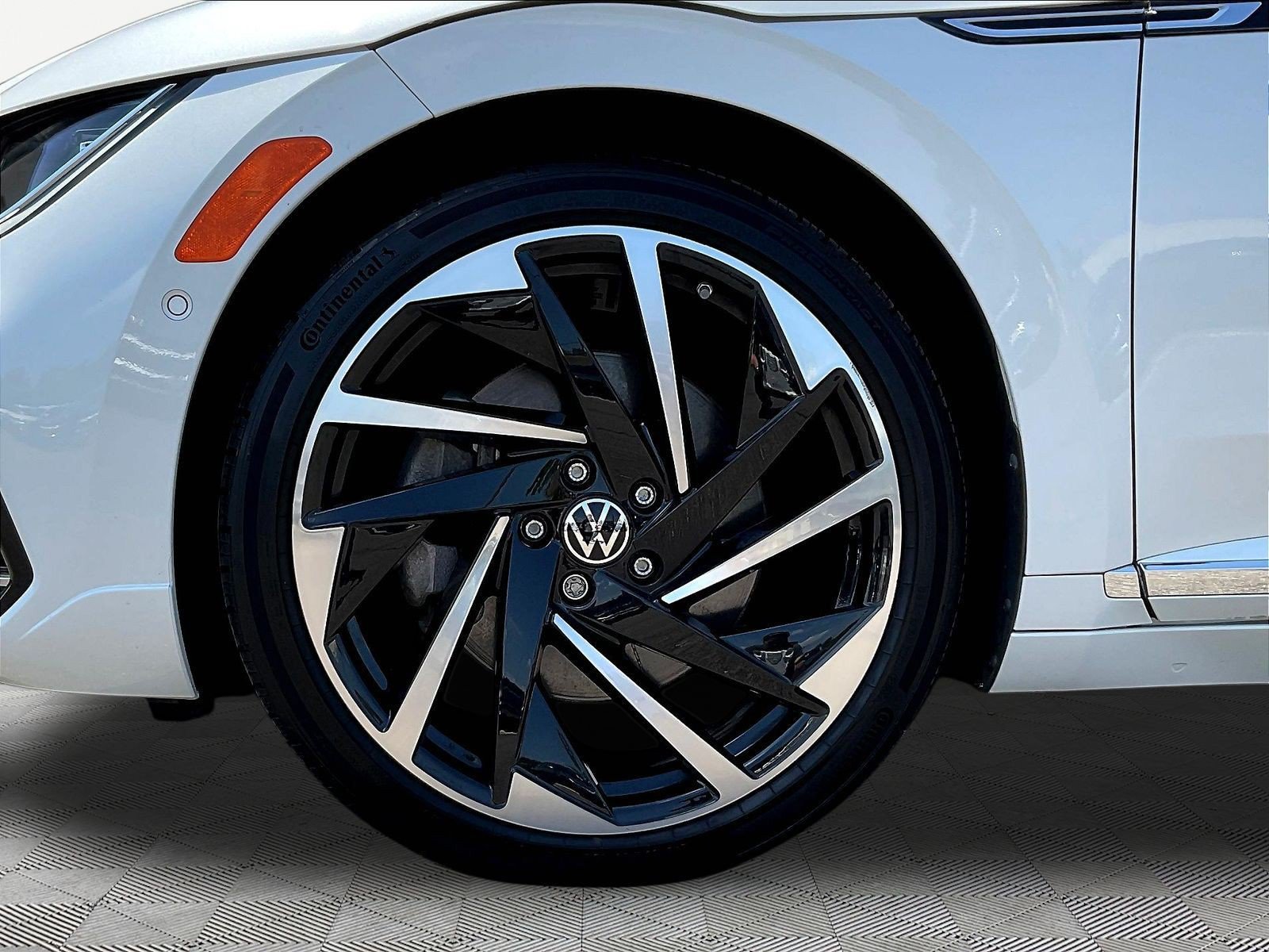 2023 Volkswagen Arteon SEL Premium R-Line - Photo 36