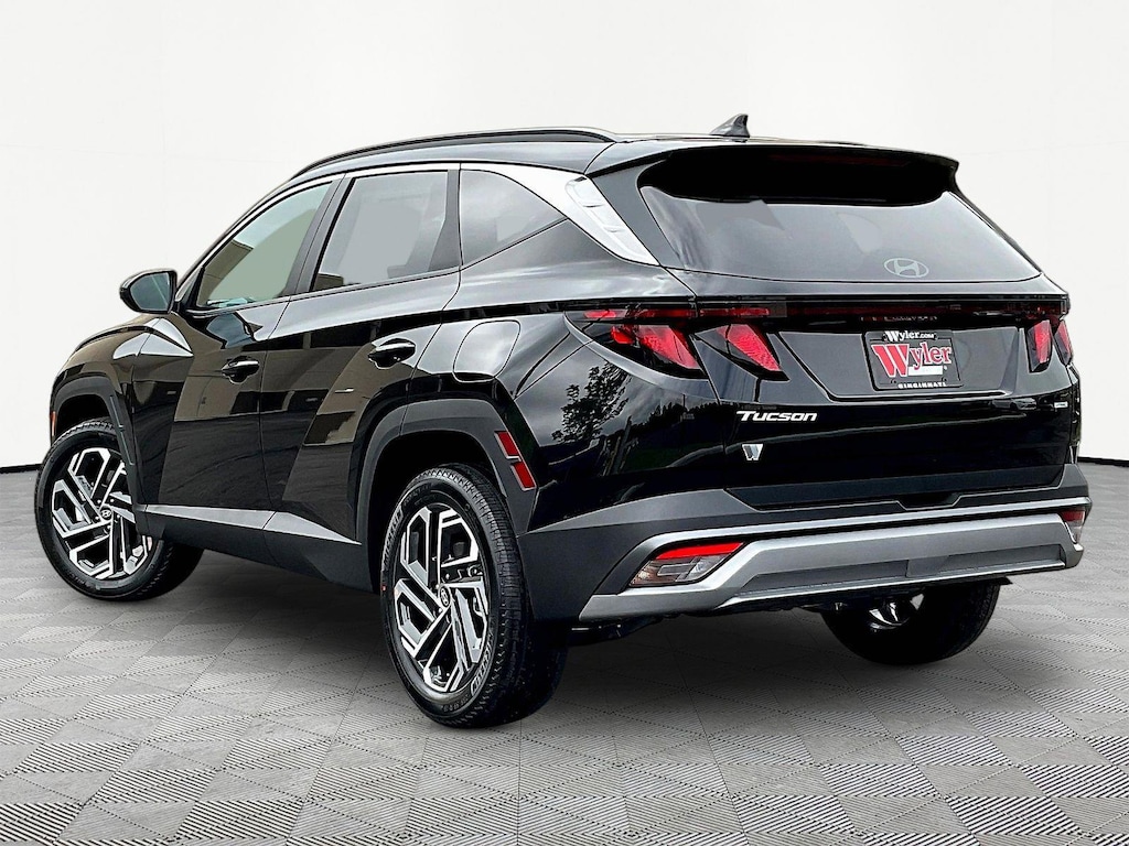New 2026 Hyundai Tucson SEL Plus AWD SUV