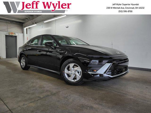 2026 Hyundai Sonata SE's photo