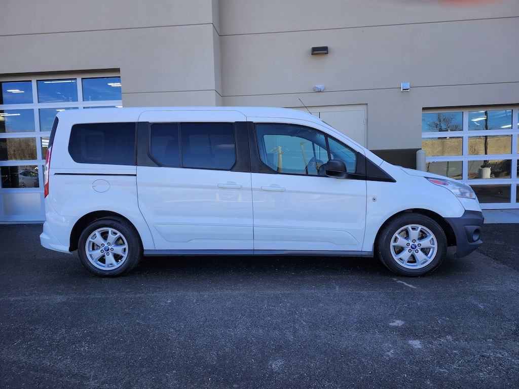 Used 2016 Ford Transit Connect XLT w/Rear Liftgate Wagon Wagon LWB