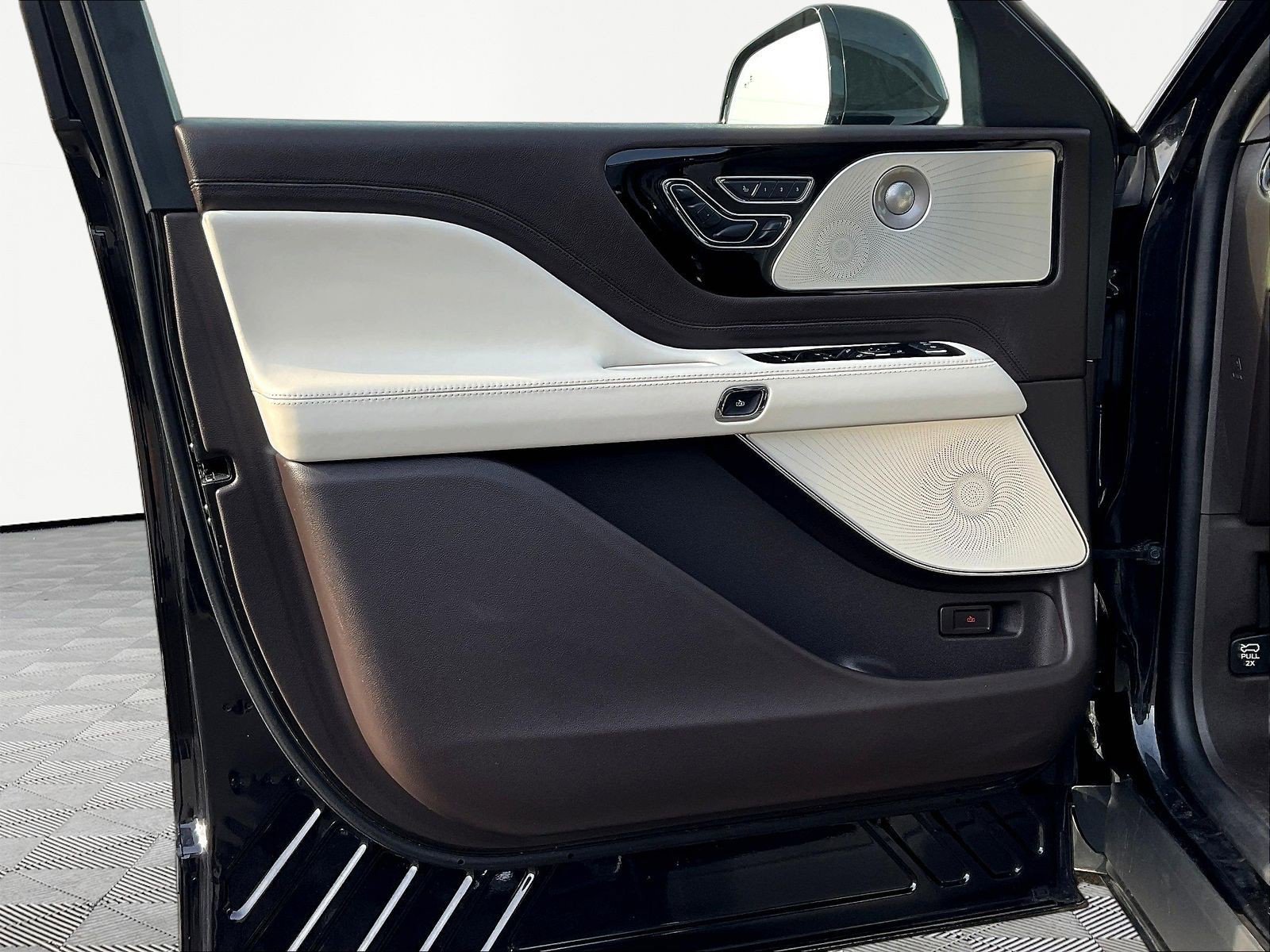 2023 Lincoln Aviator Black Label Grand Touring - Photo 20