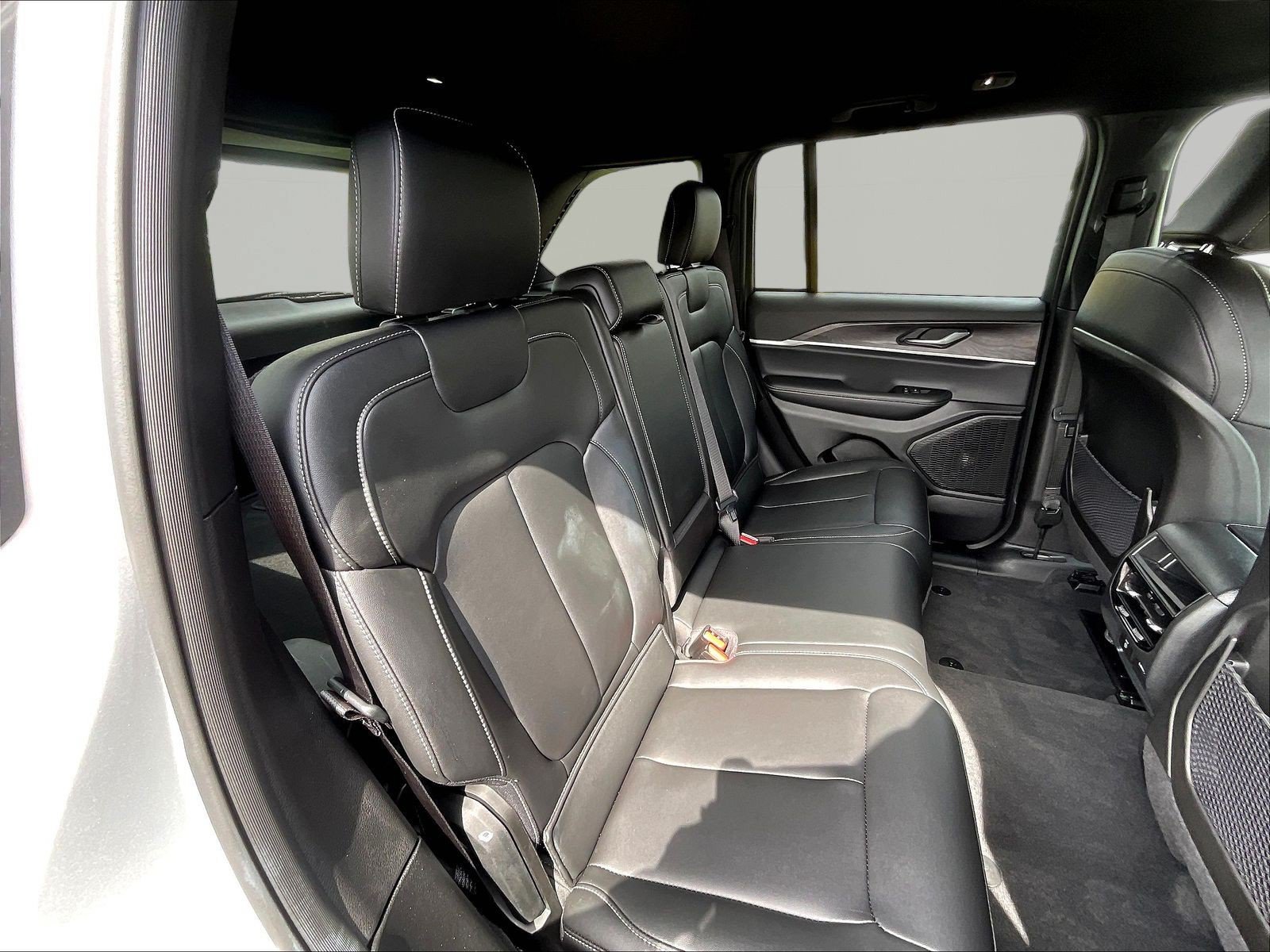 2025 Jeep Grand Cherokee Limited - Photo 28