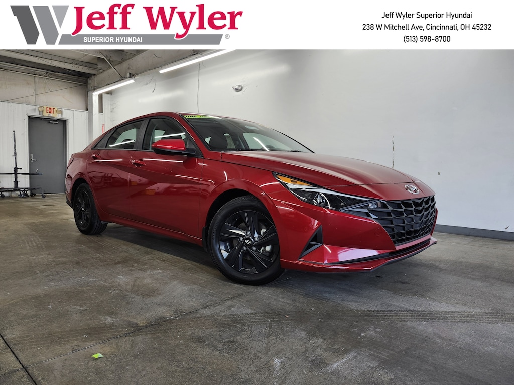 Used 2023 Hyundai Elantra SEL Sedan