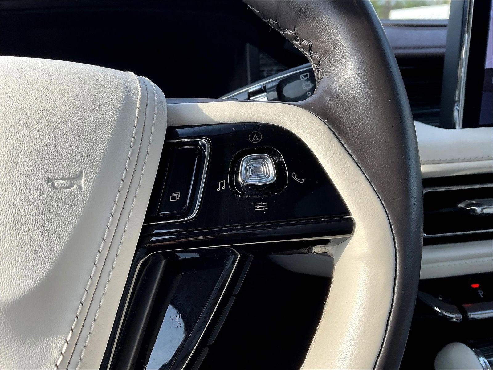 2023 Lincoln Aviator Black Label Grand Touring - Photo 12