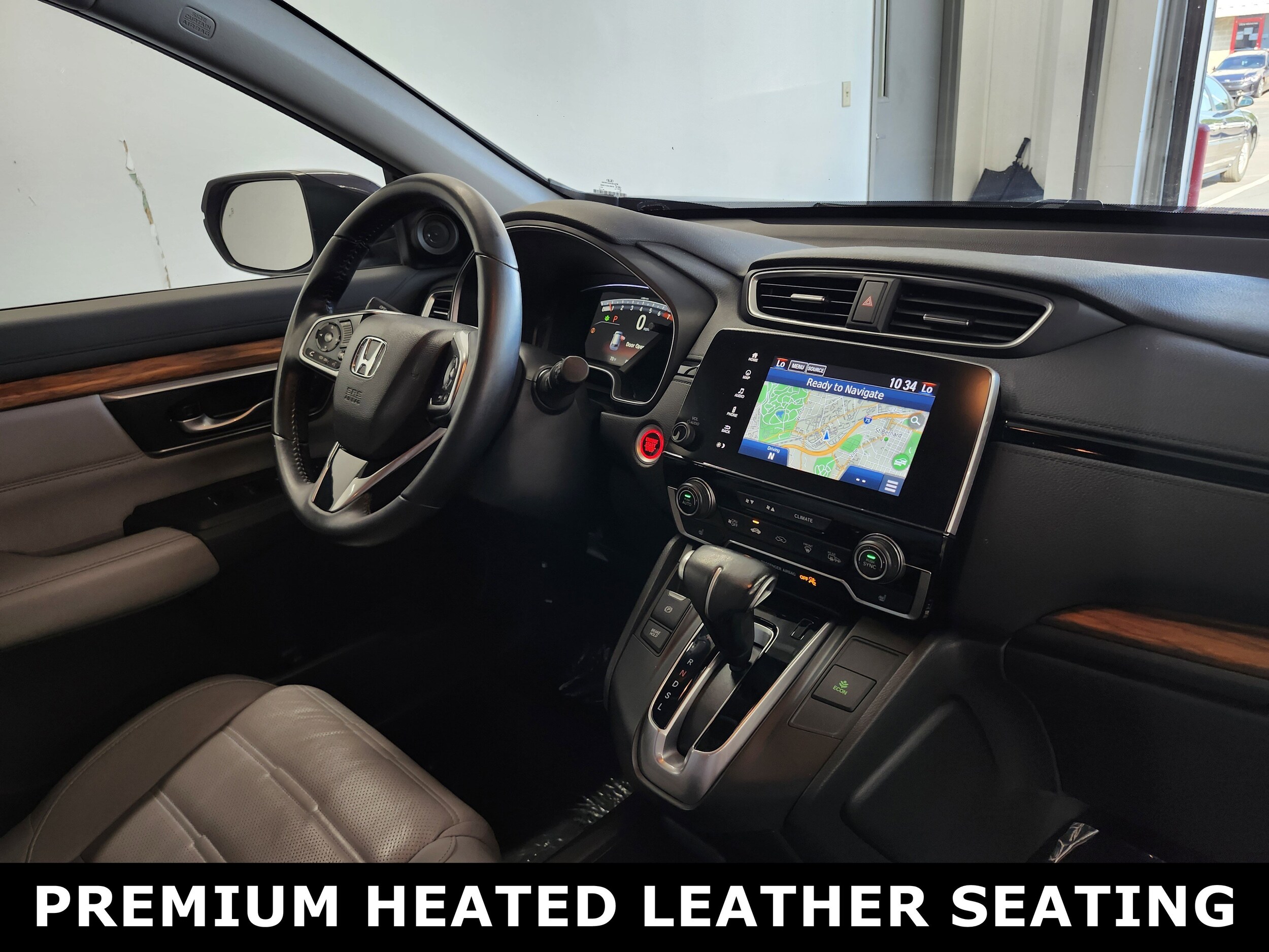 2018 Honda CR-V Touring photo 4