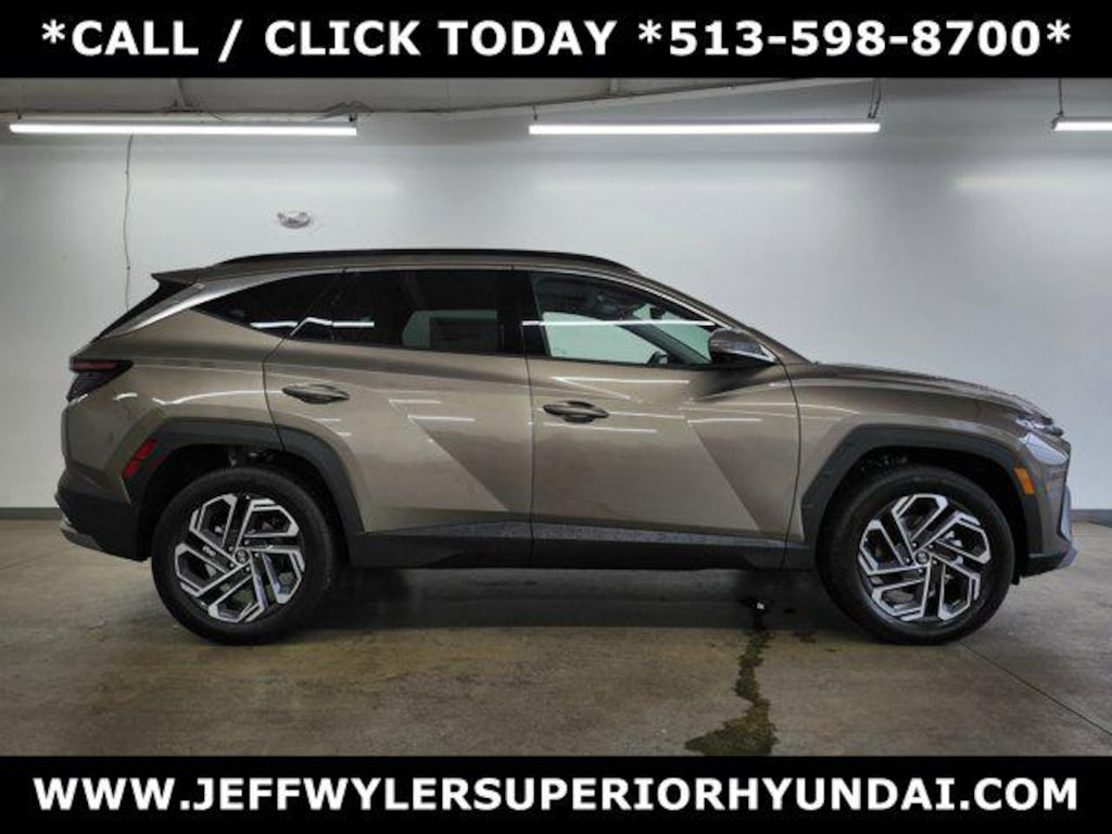 New 2026 Hyundai Tucson Hybrid Limited SUV