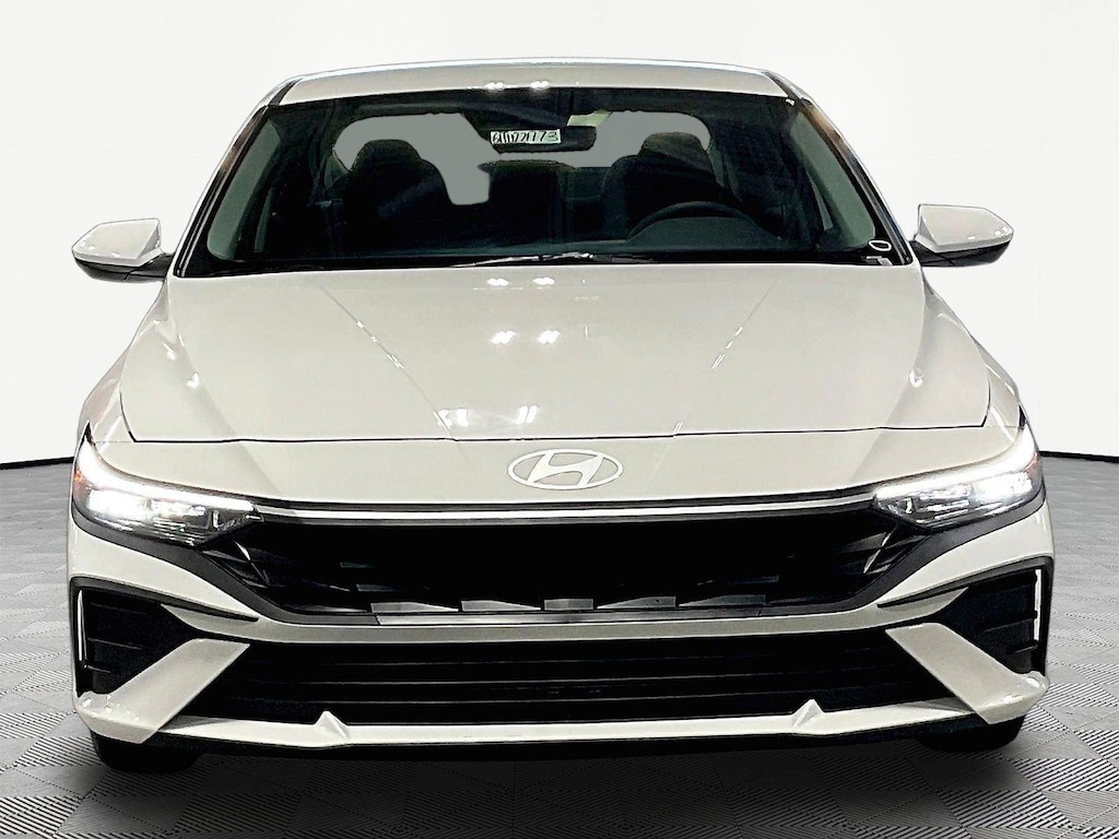 New 2026 Hyundai Elantra SE Sedan