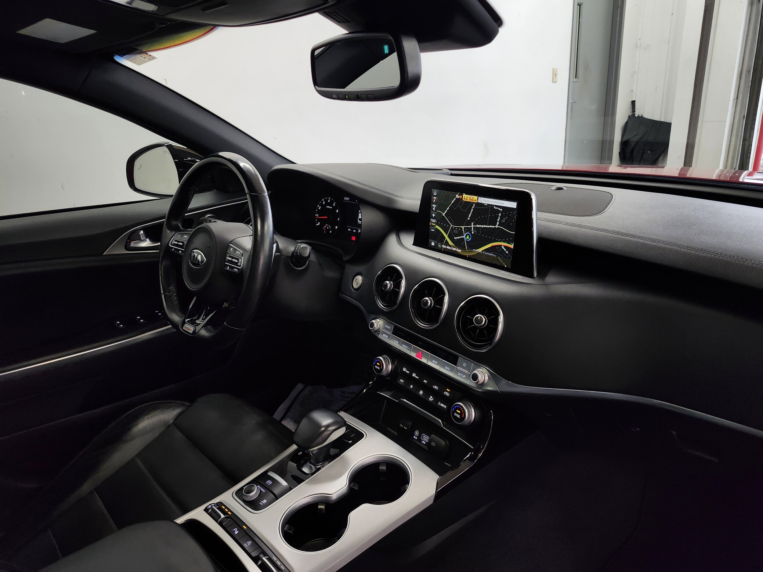 2018 Kia Stinger GT2 photo 3