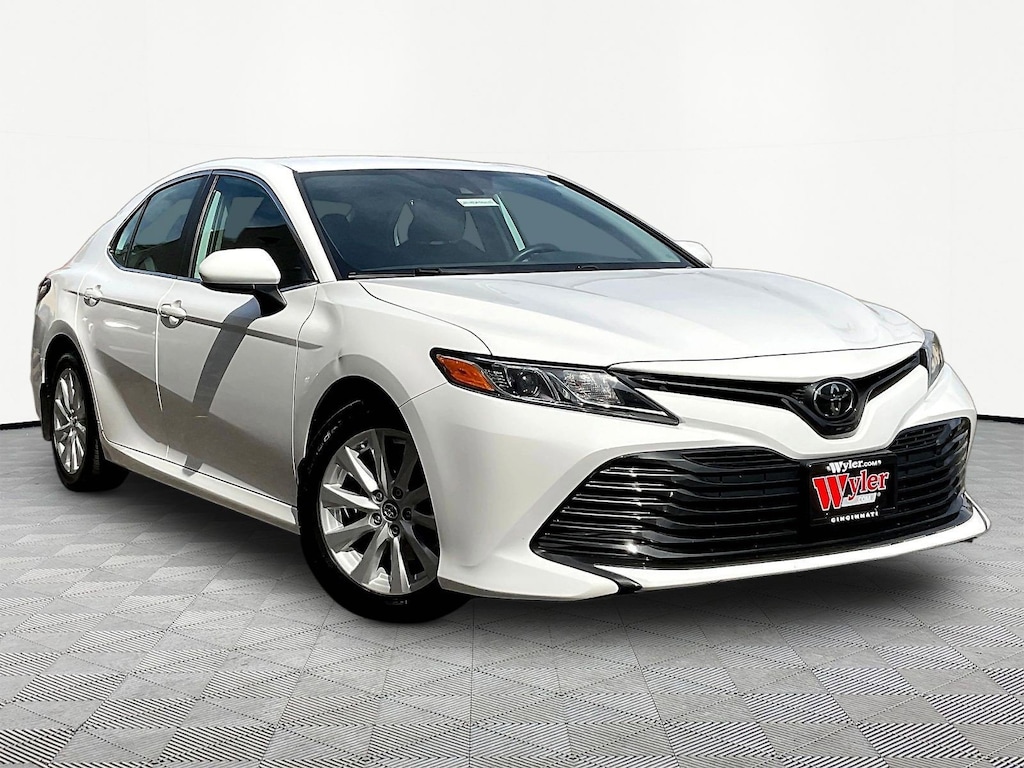 Used 2019 Toyota Camry LE Sedan