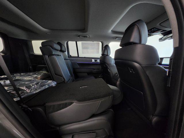 2026 Hyundai Santa Fe Limited - Photo 19