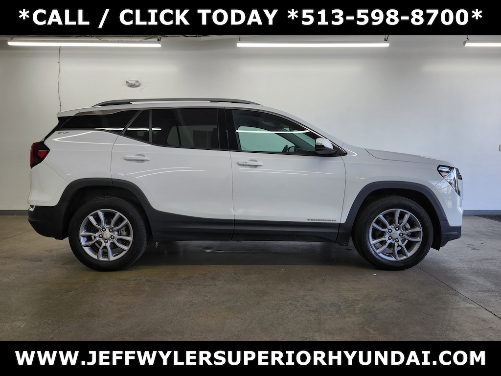 Used 2022 GMC Terrain SLT SUV