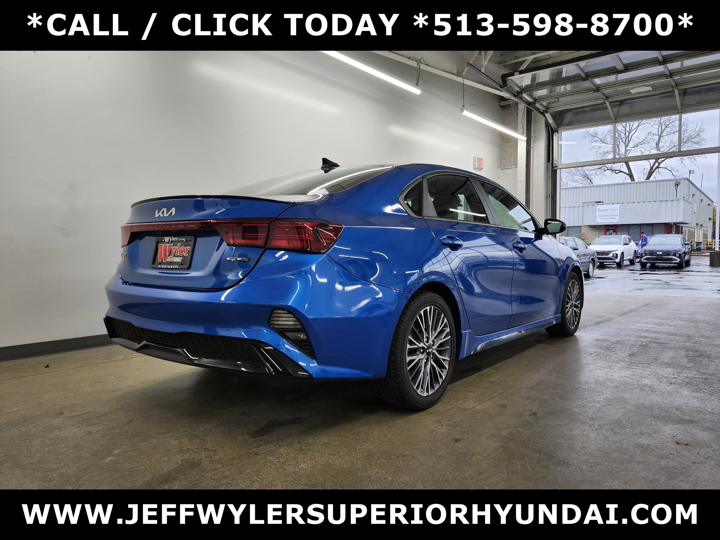 2022 Kia Forte GT-Line photo 2