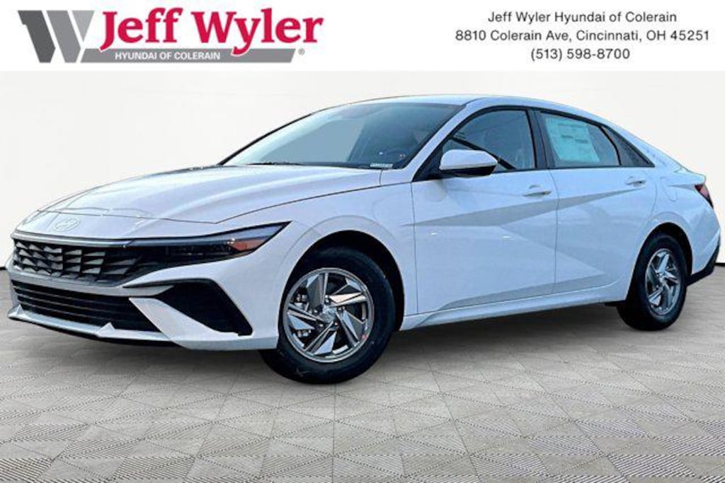 New 2026 Hyundai Elantra SE Sedan