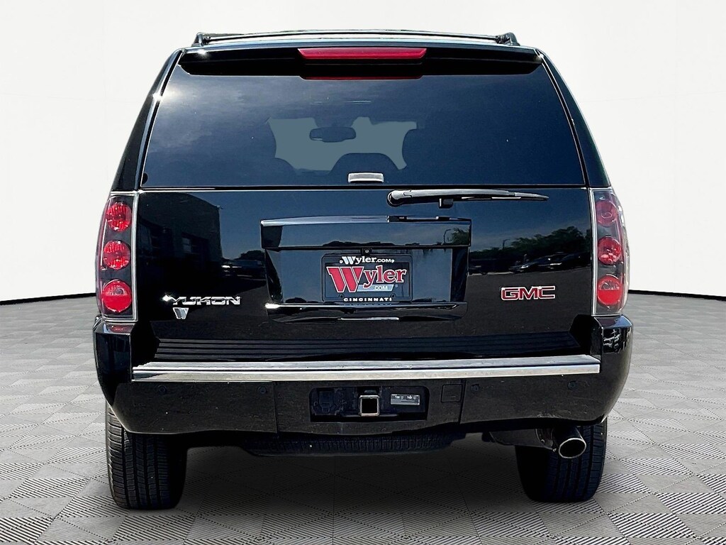 Used 2013 GMC Yukon Denali SUV
