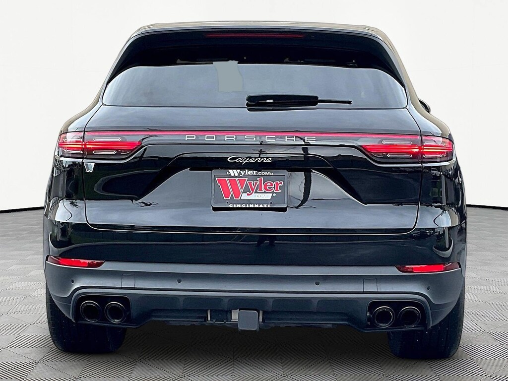 Used 2023 Porsche Cayenne Platinum Edition SUV