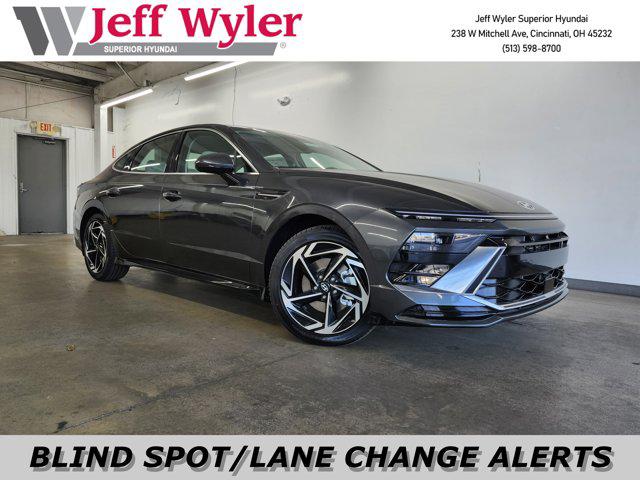 2026 Hyundai Sonata SEL's photo