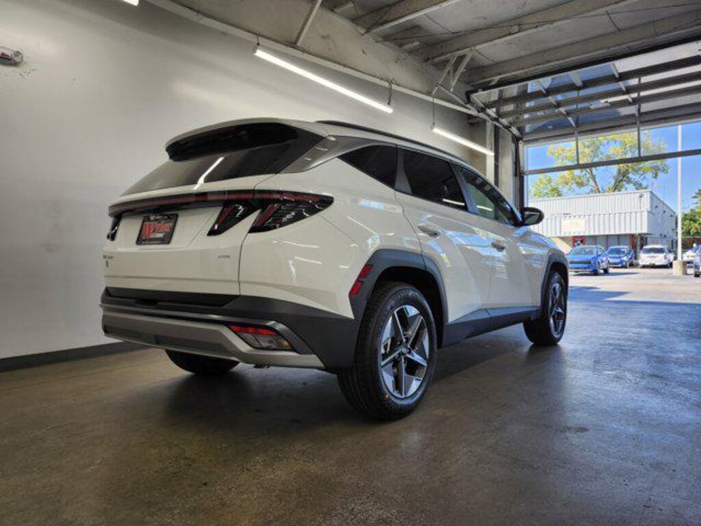 New 2026 Hyundai Tucson SEL Premium AWD SUV