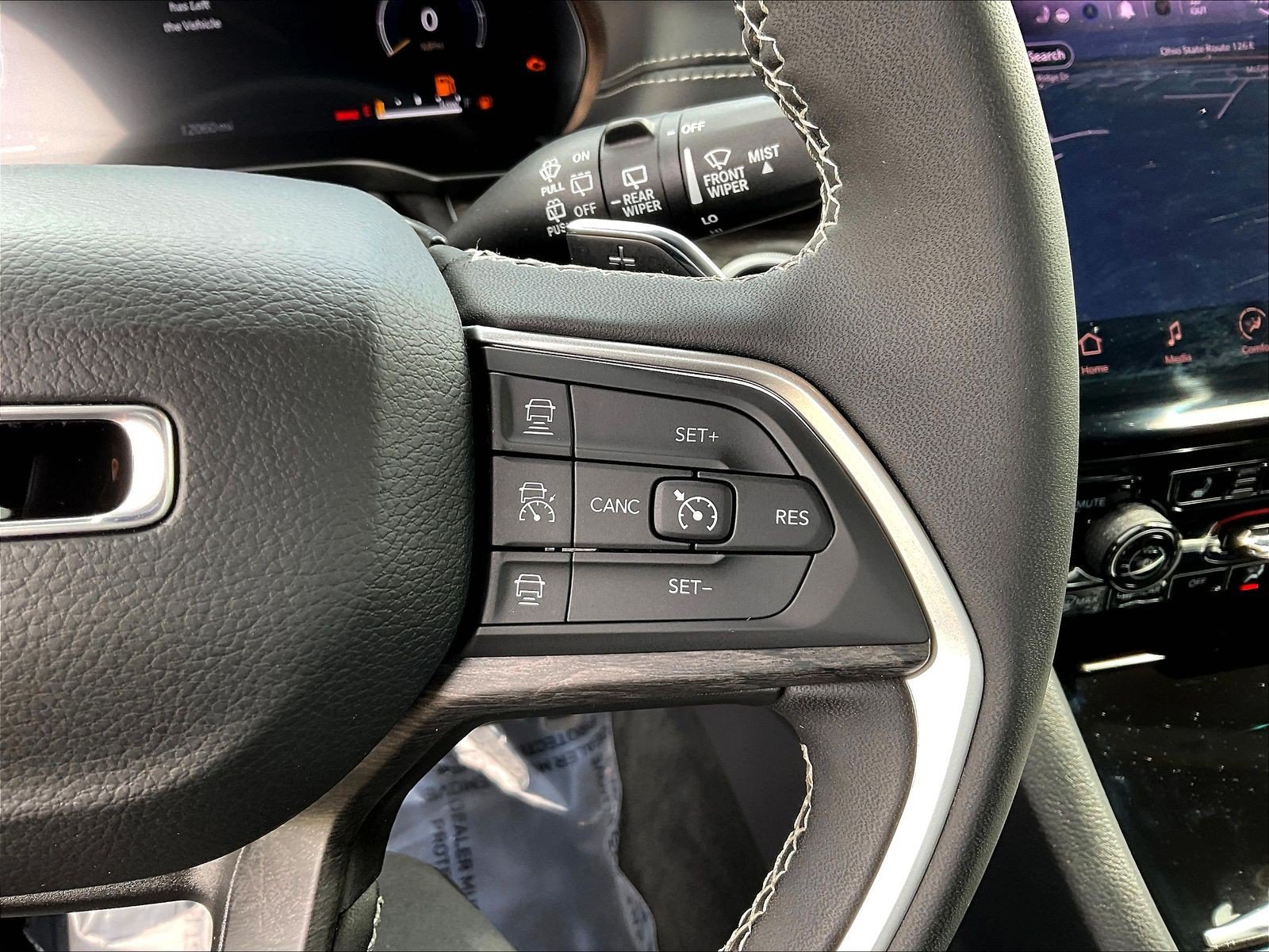 2025 Jeep Grand Cherokee Limited - Photo 15