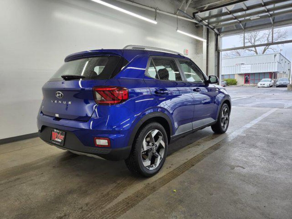 New 2026 Hyundai Venue SEL SUV