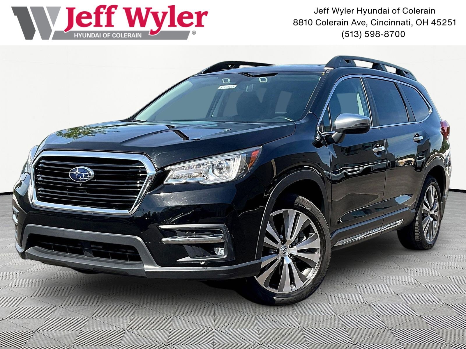 2022 Subaru Ascent Touring's photo