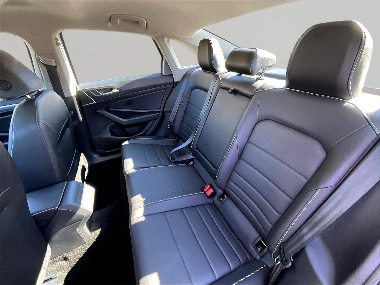 2024 Volkswagen Jetta SE - Photo 24