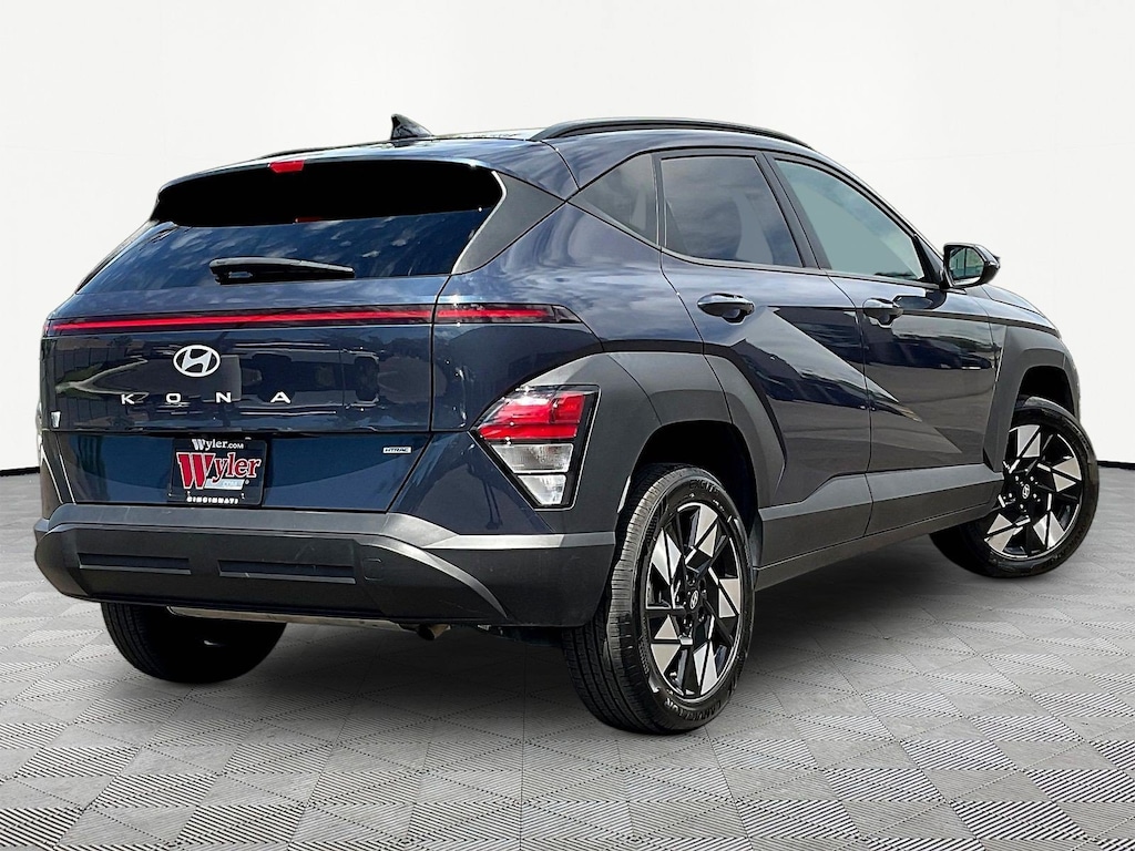 Used 2025 Hyundai Kona SEL SUV