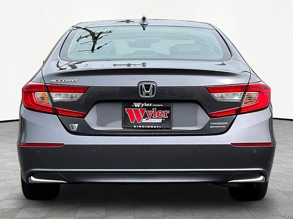 Used 2022 Honda Accord Hybrid Touring Sedan
