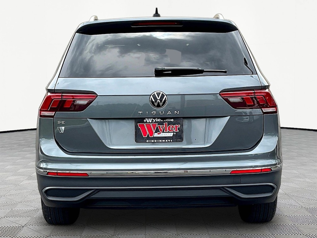 Used 2024 Volkswagen Tiguan 2.0T SE SUV