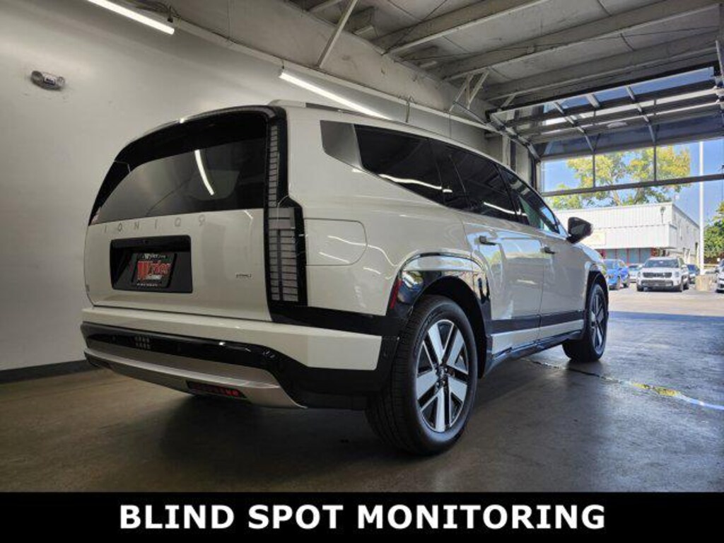 New 2026 Hyundai IONIQ 9 SEL SUV