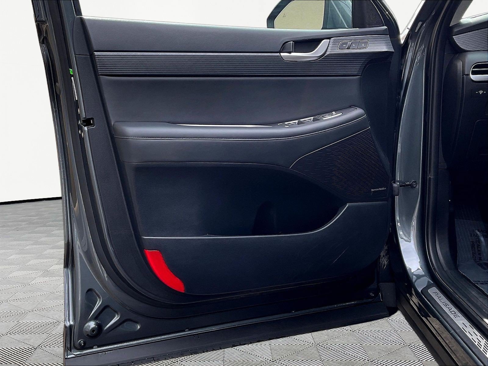 2023 Hyundai Palisade Limited - Photo 20