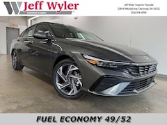 2025 Hyundai Elantra Hybrid Limited Sedan