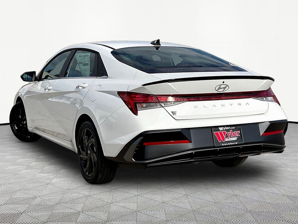 New 2026 Hyundai Elantra SEL Sport Premium Sedan