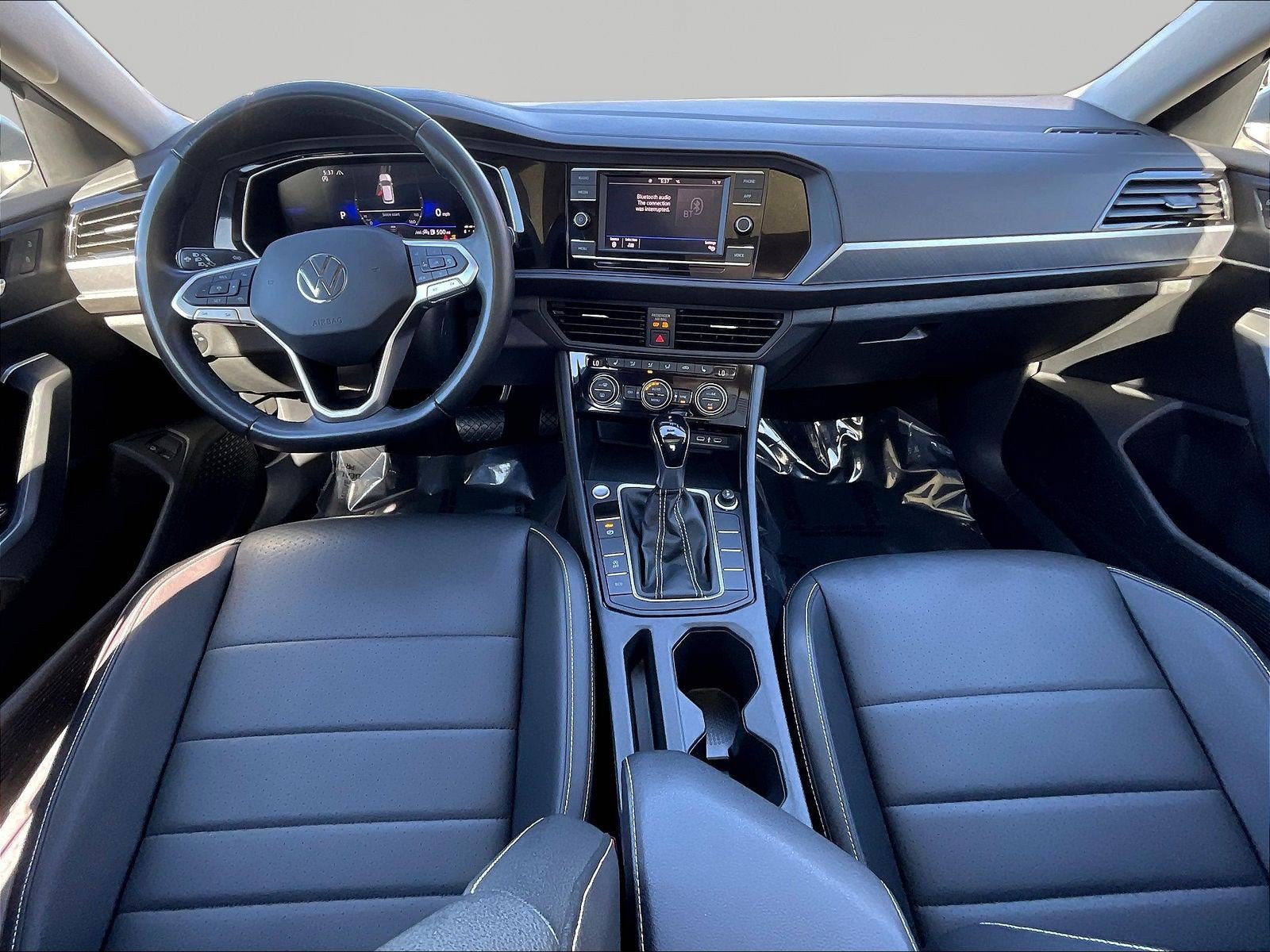 2024 Volkswagen Jetta SE - Photo 10