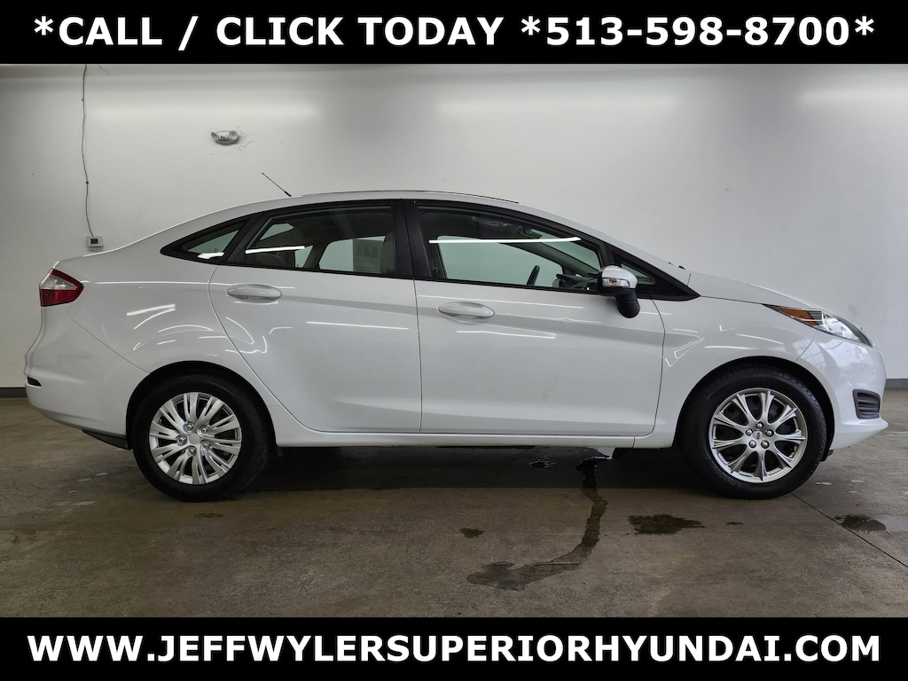 Used 2014 Ford Fiesta SE Sedan