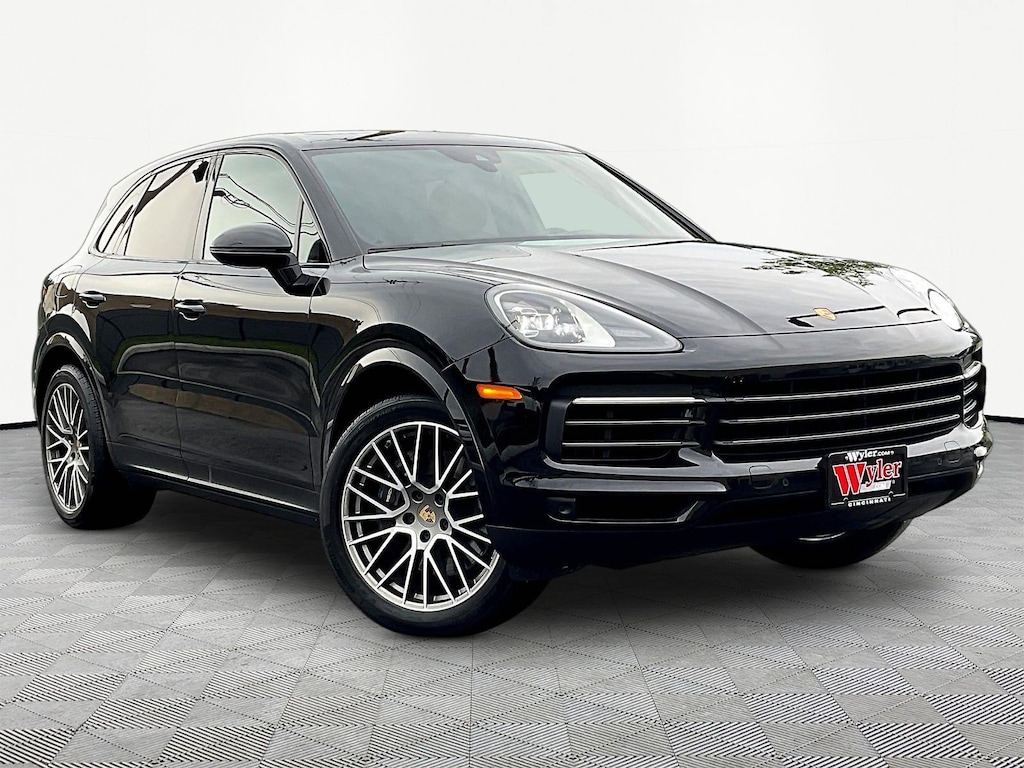 Used 2023 Porsche Cayenne Platinum Edition SUV