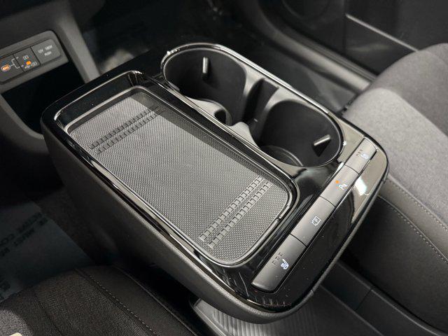 2025 Hyundai IONIQ 5 SE - Photo 9