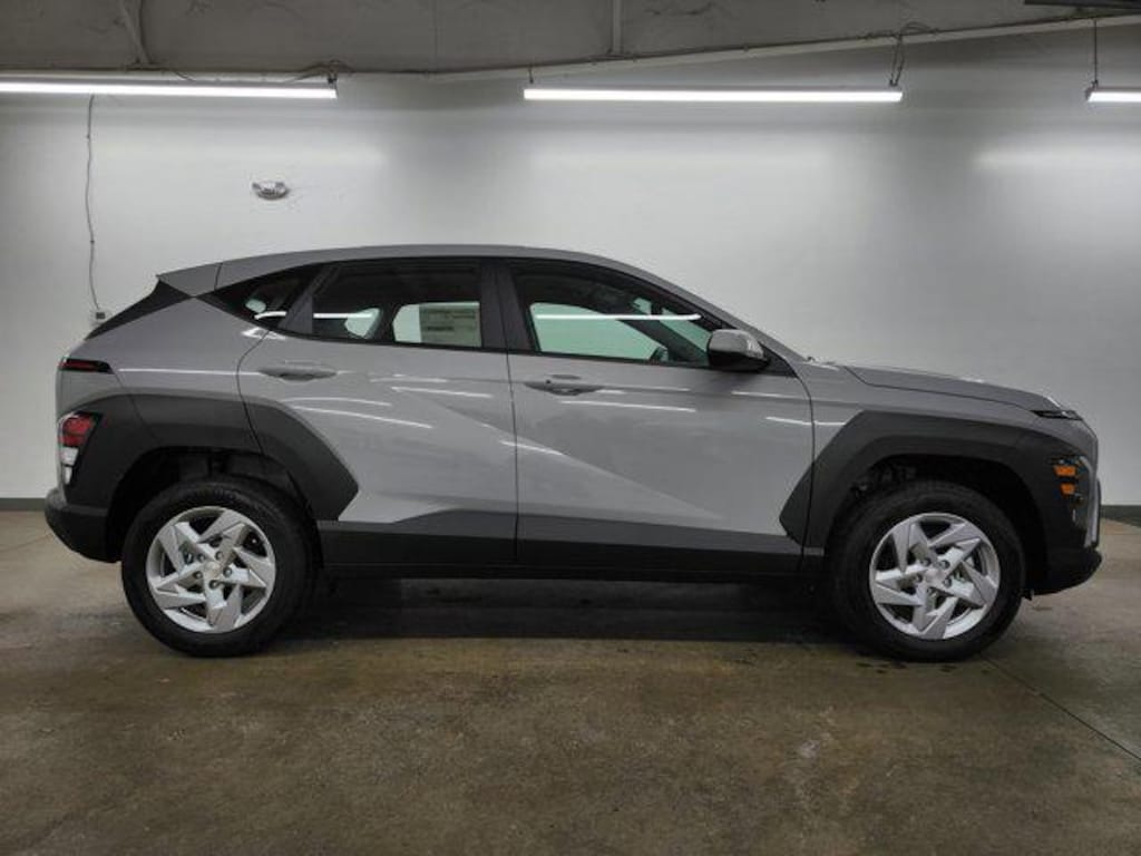 New 2026 Hyundai Kona SE AWD SUV