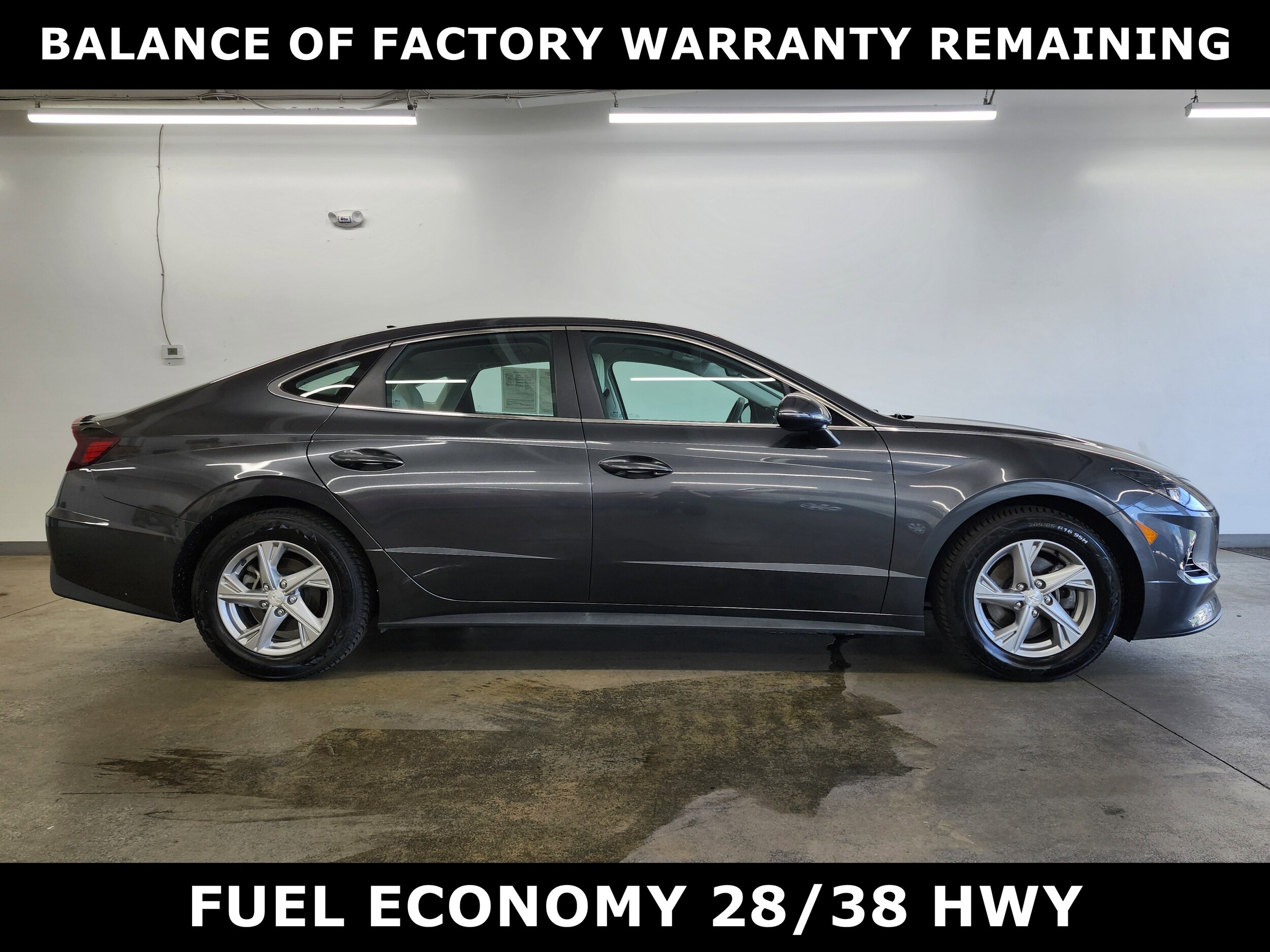 2023 Hyundai Sonata SE photo 2