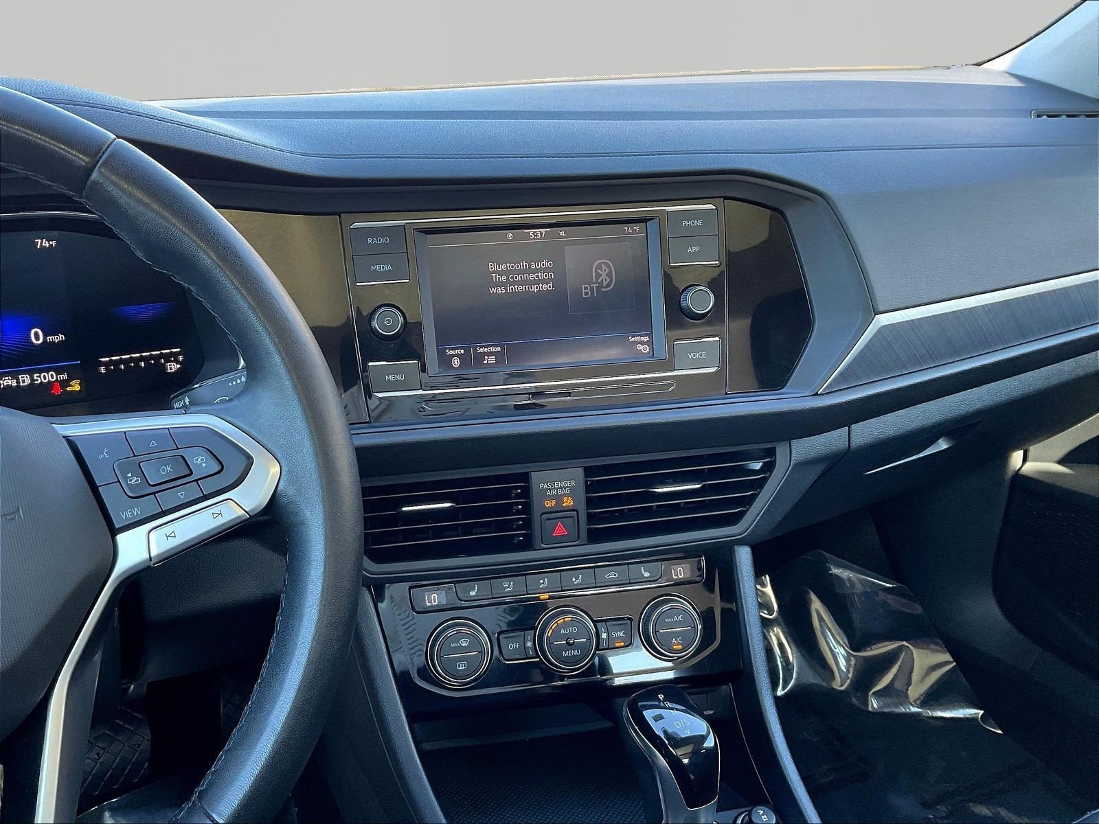 2024 Volkswagen Jetta SE - Photo 12