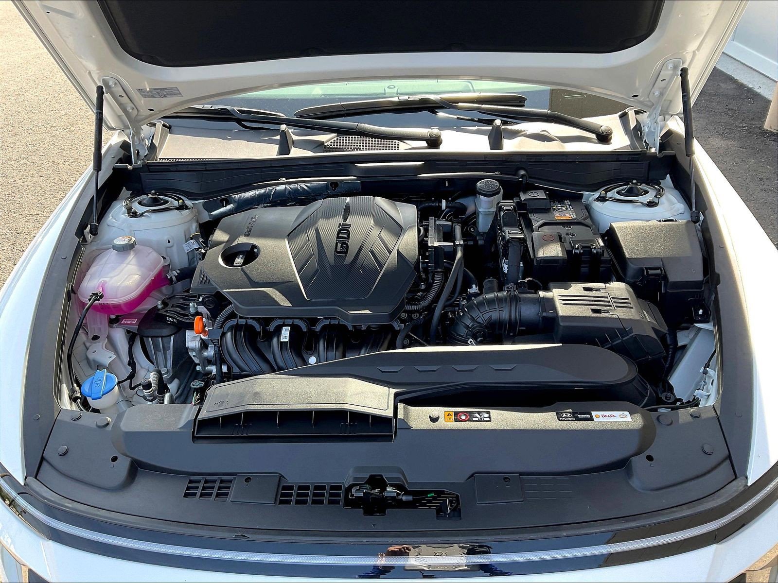 2025 Hyundai Sonata SE - Photo 29