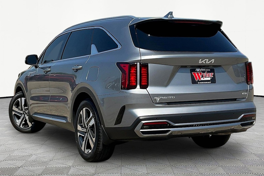 Used 2023 Kia Sorento Hybrid EX SUV