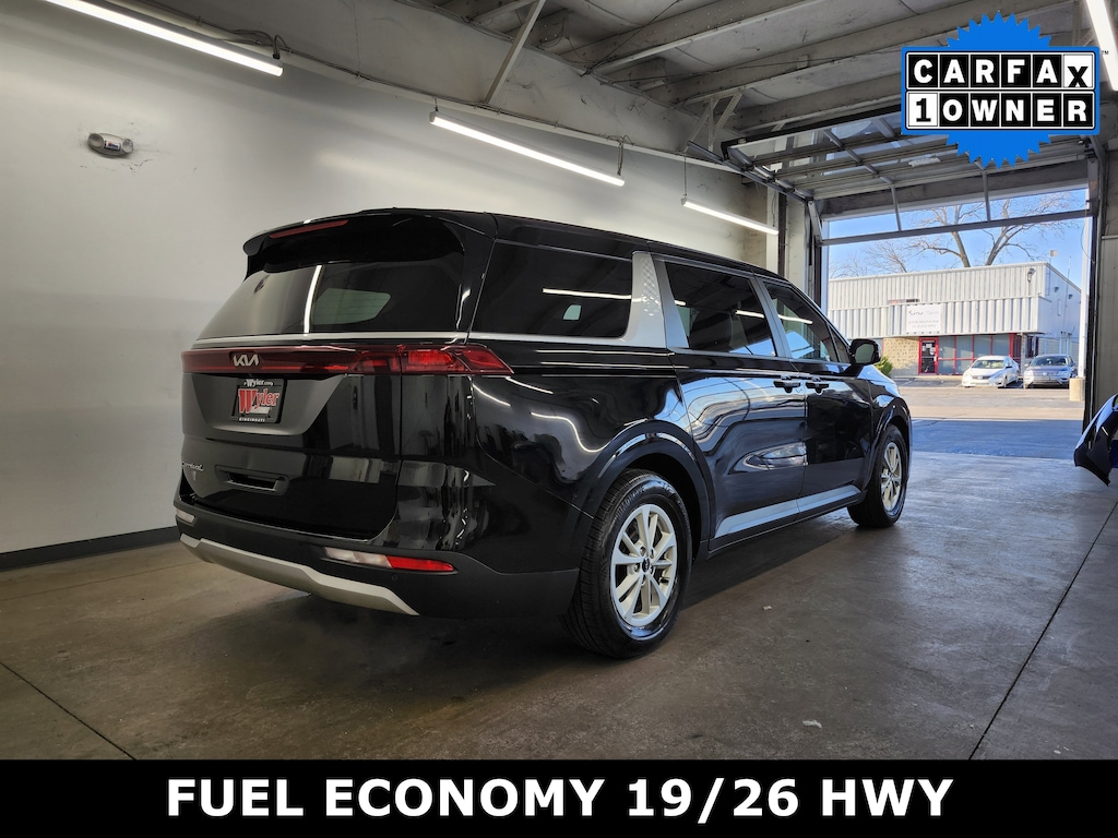 Used 2022 Kia Carnival LXS MPV