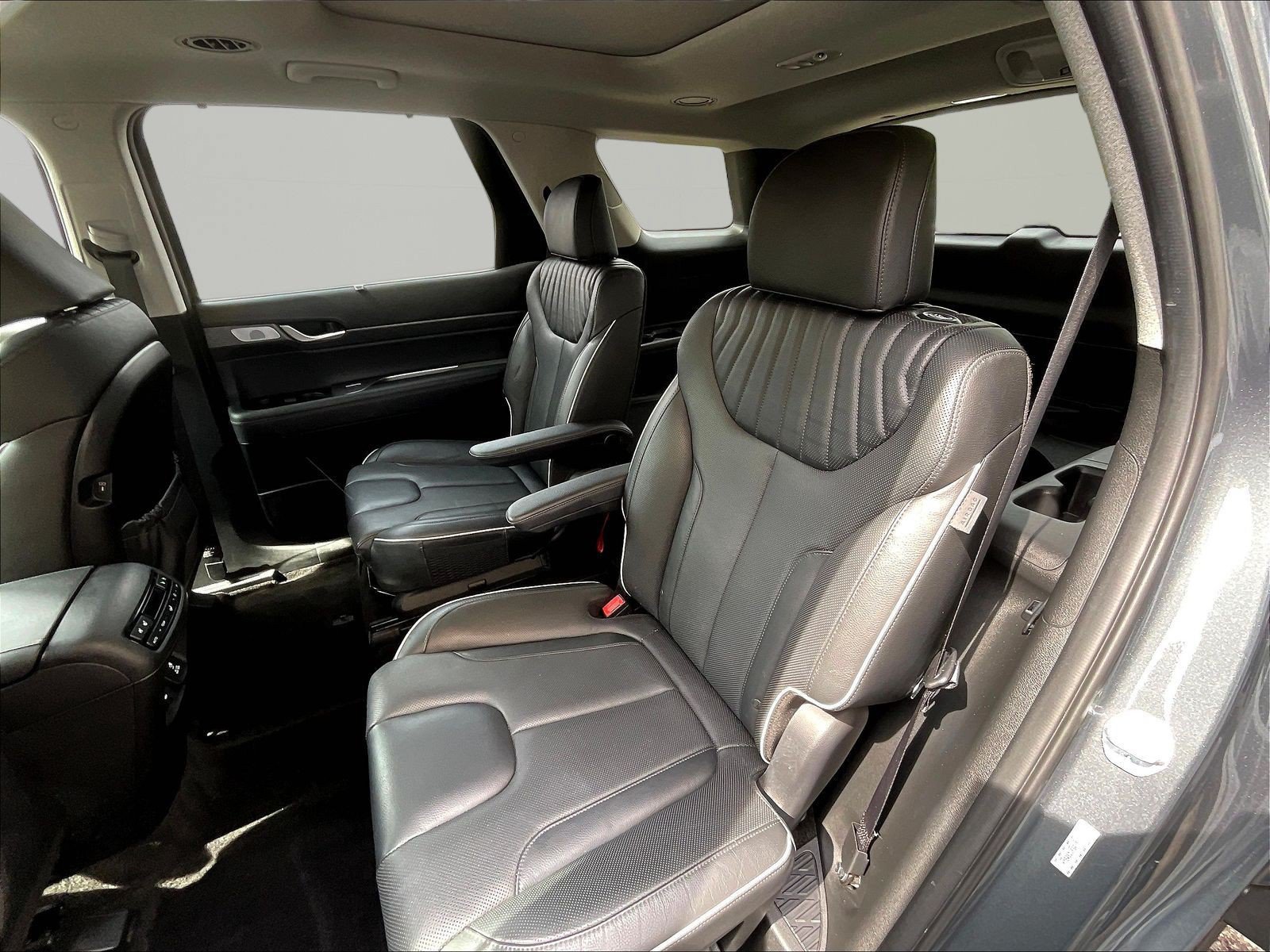 2023 Hyundai Palisade Limited - Photo 22