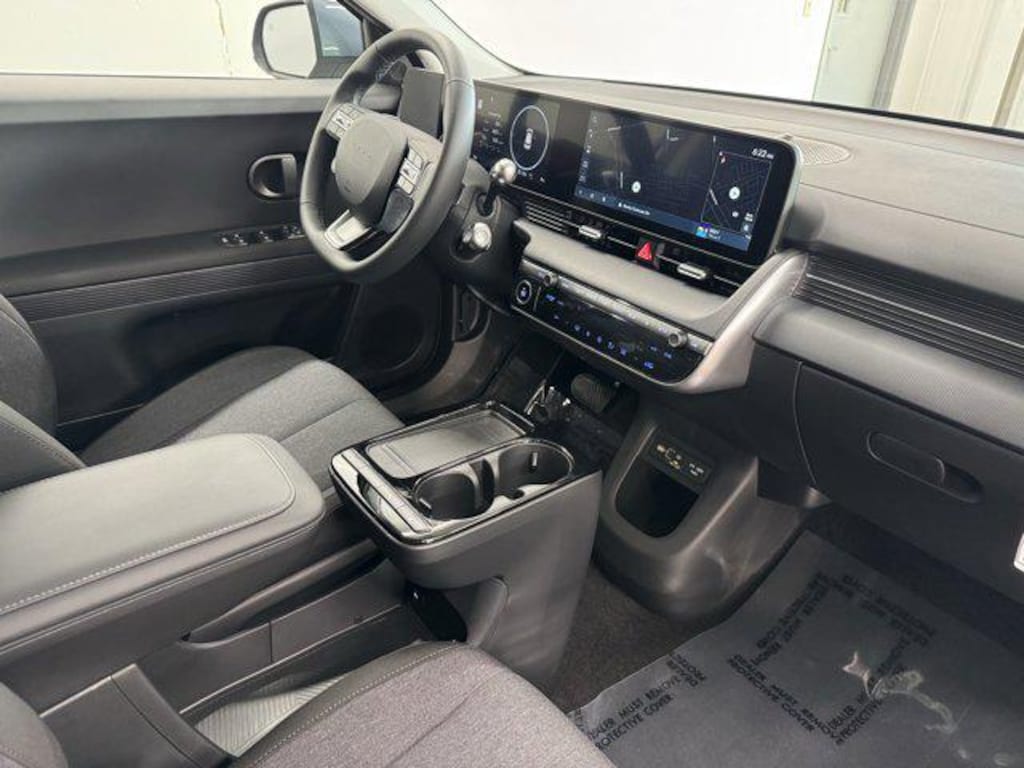 New 2025 Hyundai IONIQ 5 SE Standard Range SUV