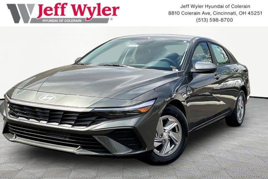 New 2026 Hyundai Elantra SE Sedan