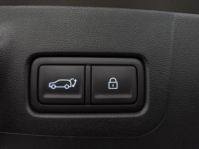 2026 Hyundai Santa Fe Limited - Photo 17