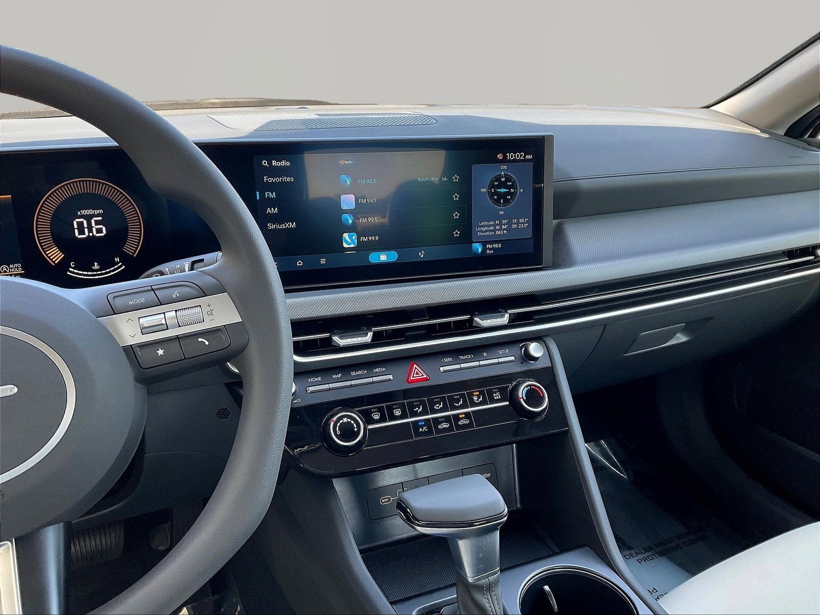 2025 Hyundai Sonata SE - Photo 9