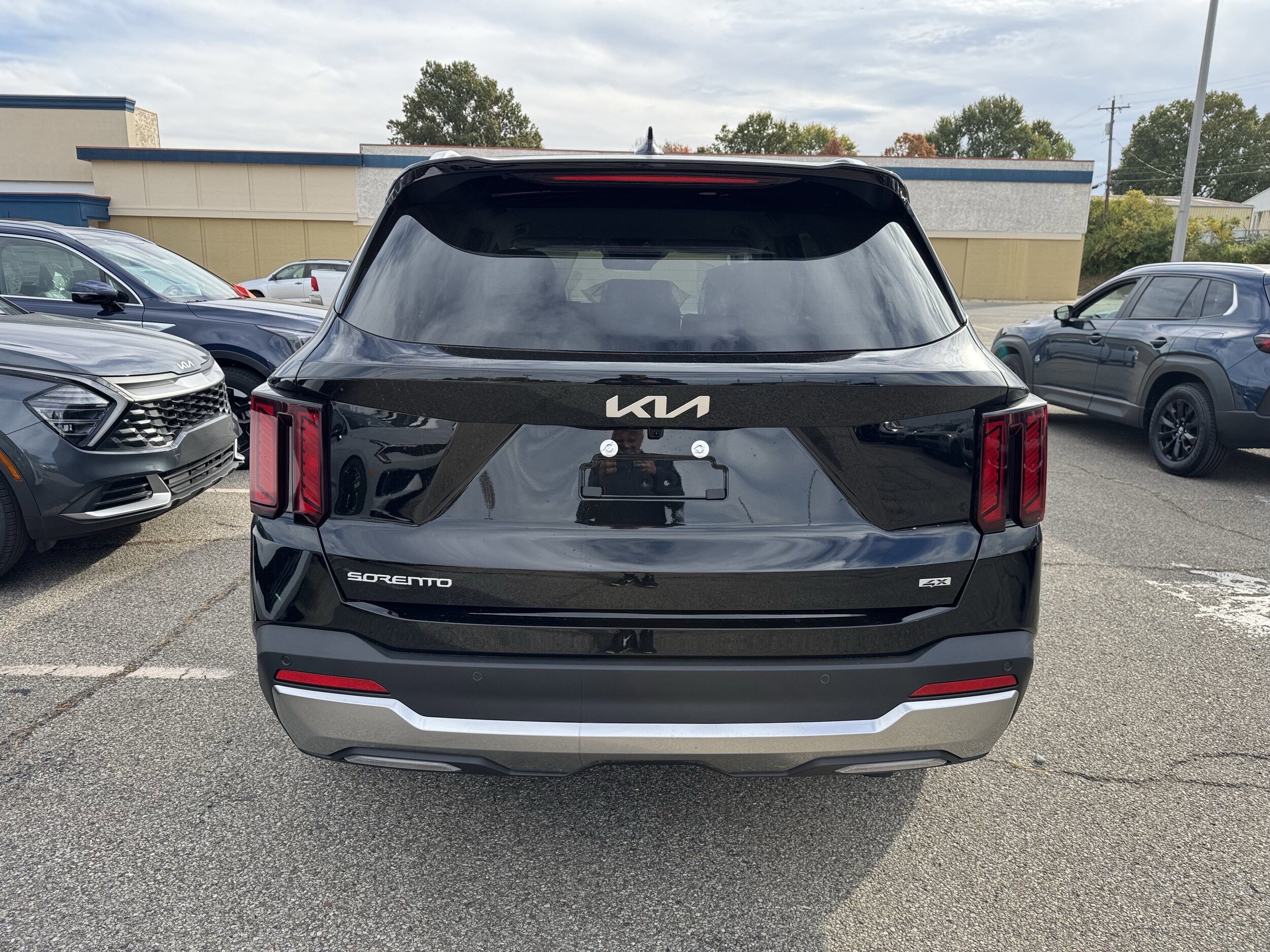 2026 Kia Sorento EX photo 2