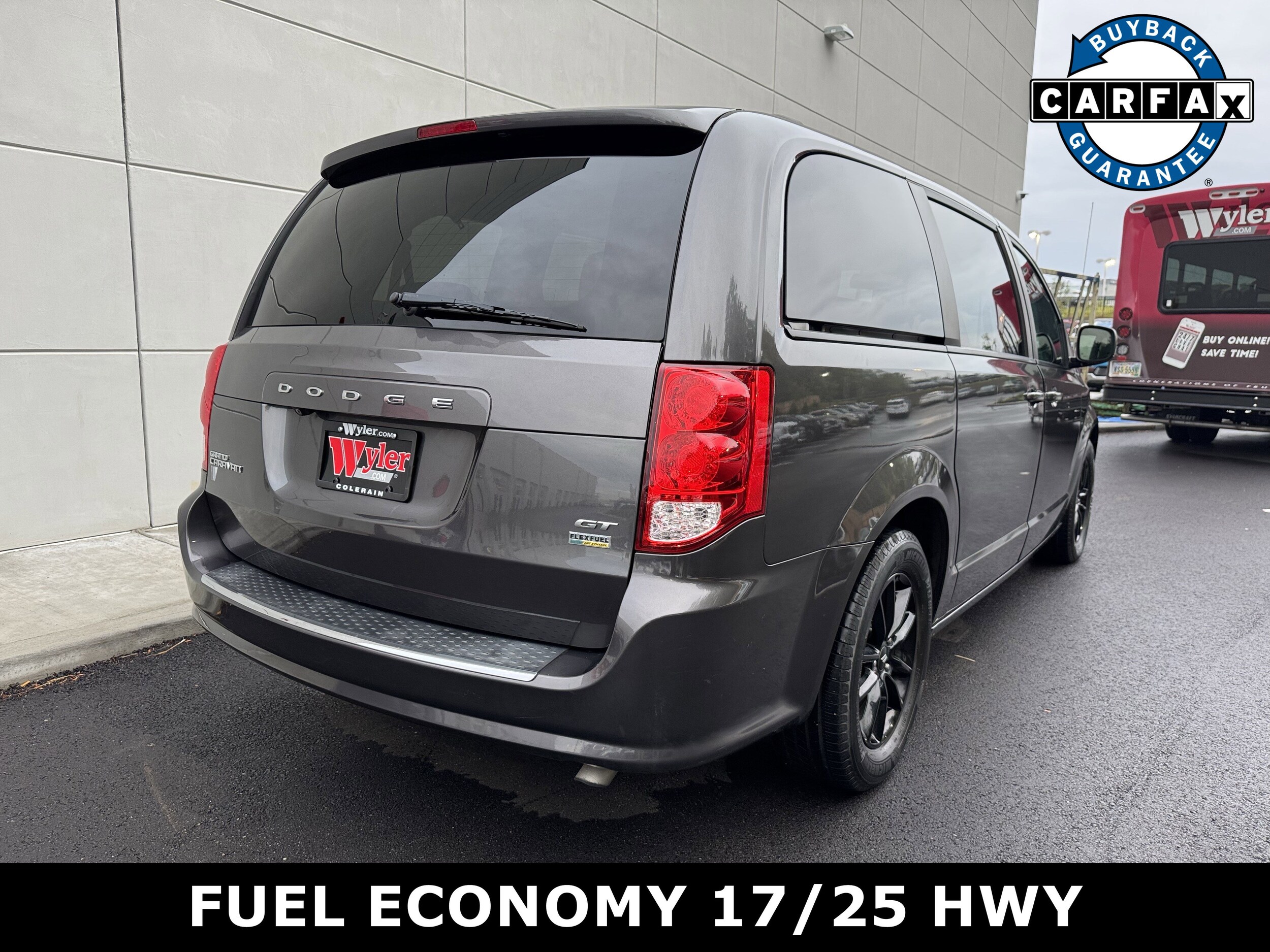 2019 Dodge Grand Caravan GT photo 3