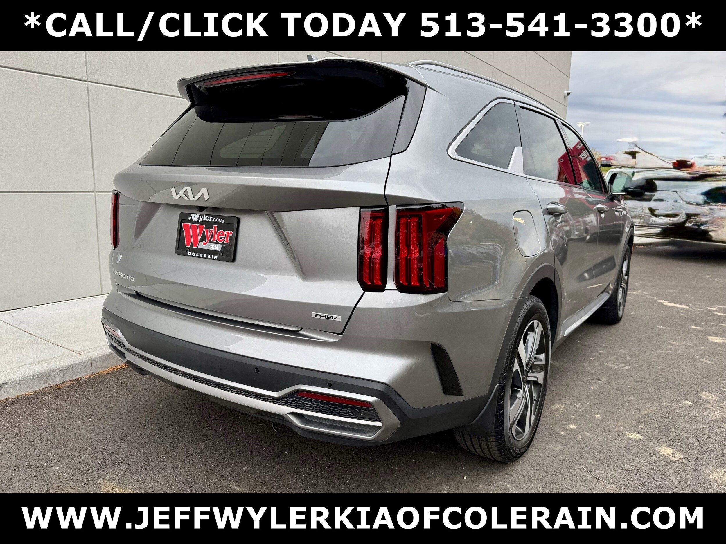 2023 Kia Sorento Plug-In Hybrid SX Prestige photo 2